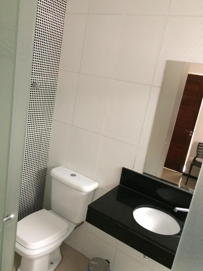 Mustang Hotel 萨尔盖鲁 外观 照片