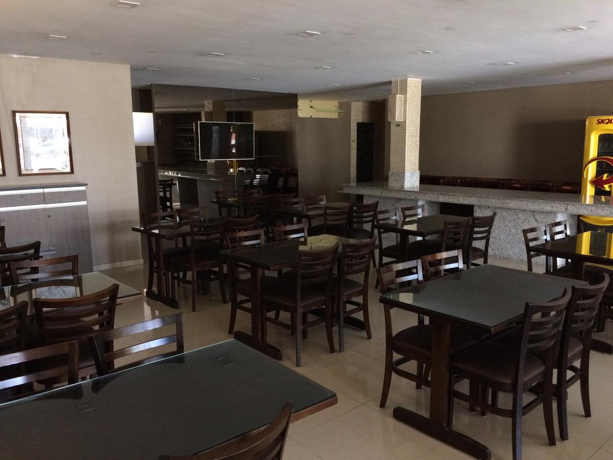 Mustang Hotel 萨尔盖鲁 外观 照片